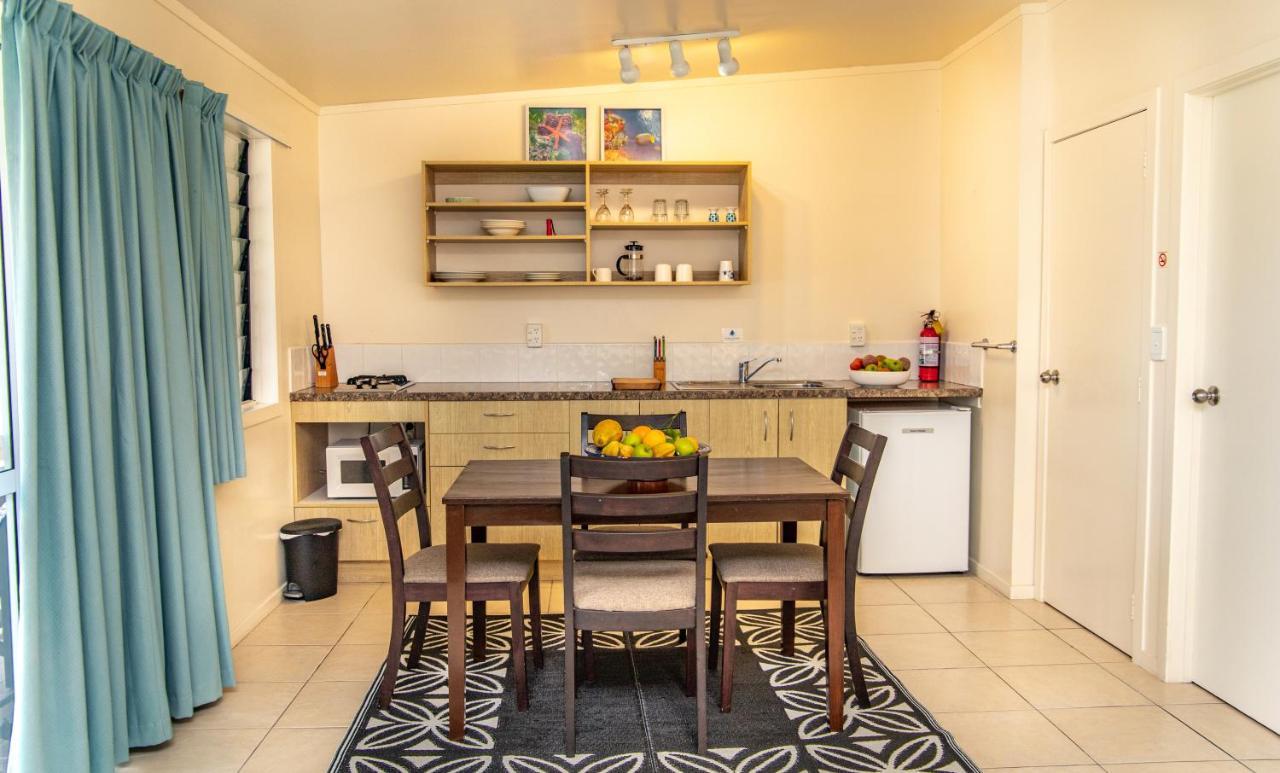 Coral Sands Apartments Rarotonga Extérieur photo