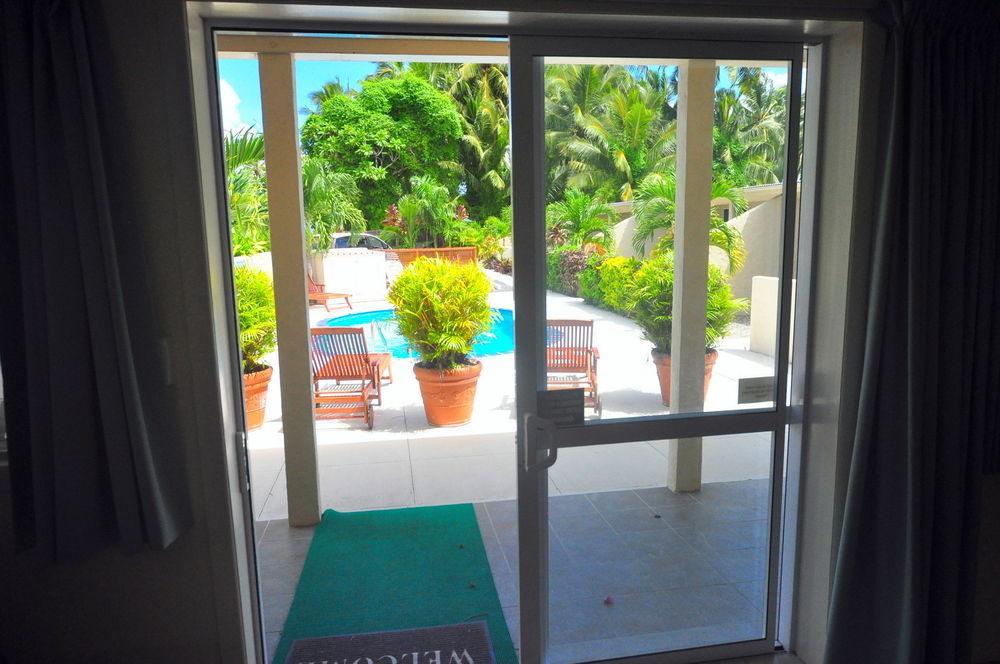 Coral Sands Apartments Rarotonga Extérieur photo