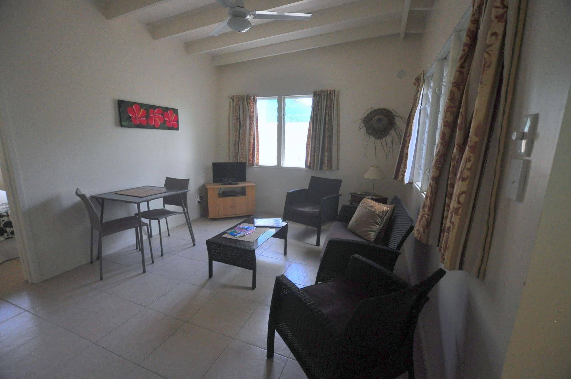 Coral Sands Apartments Rarotonga Extérieur photo